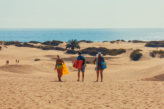 Aumenta el gasto de los turistas que visitan Canarias en el segundo trimestre 2024